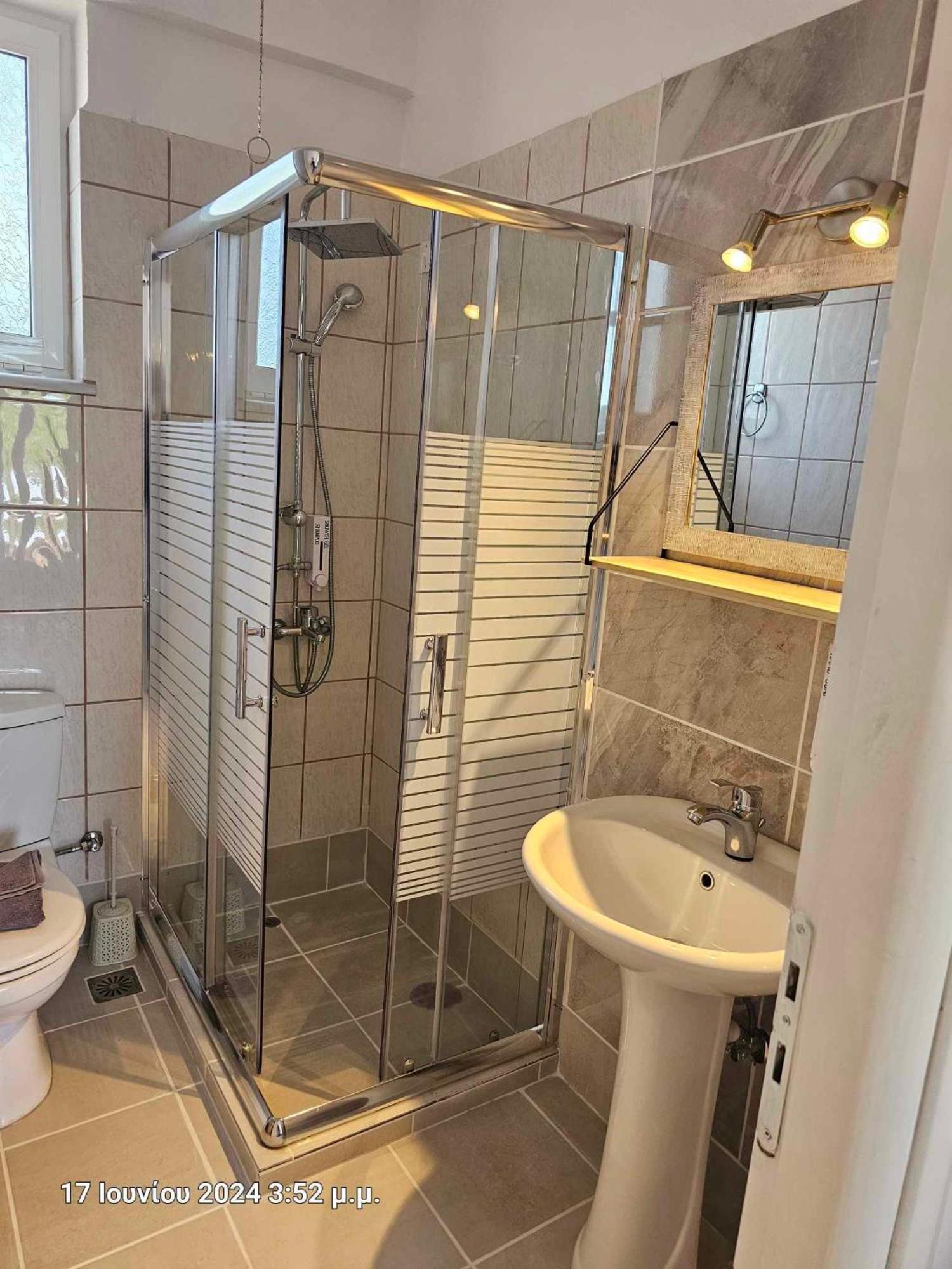 # 6 Giorgos & Chara Apartments Nea Kydonia Екстериор снимка